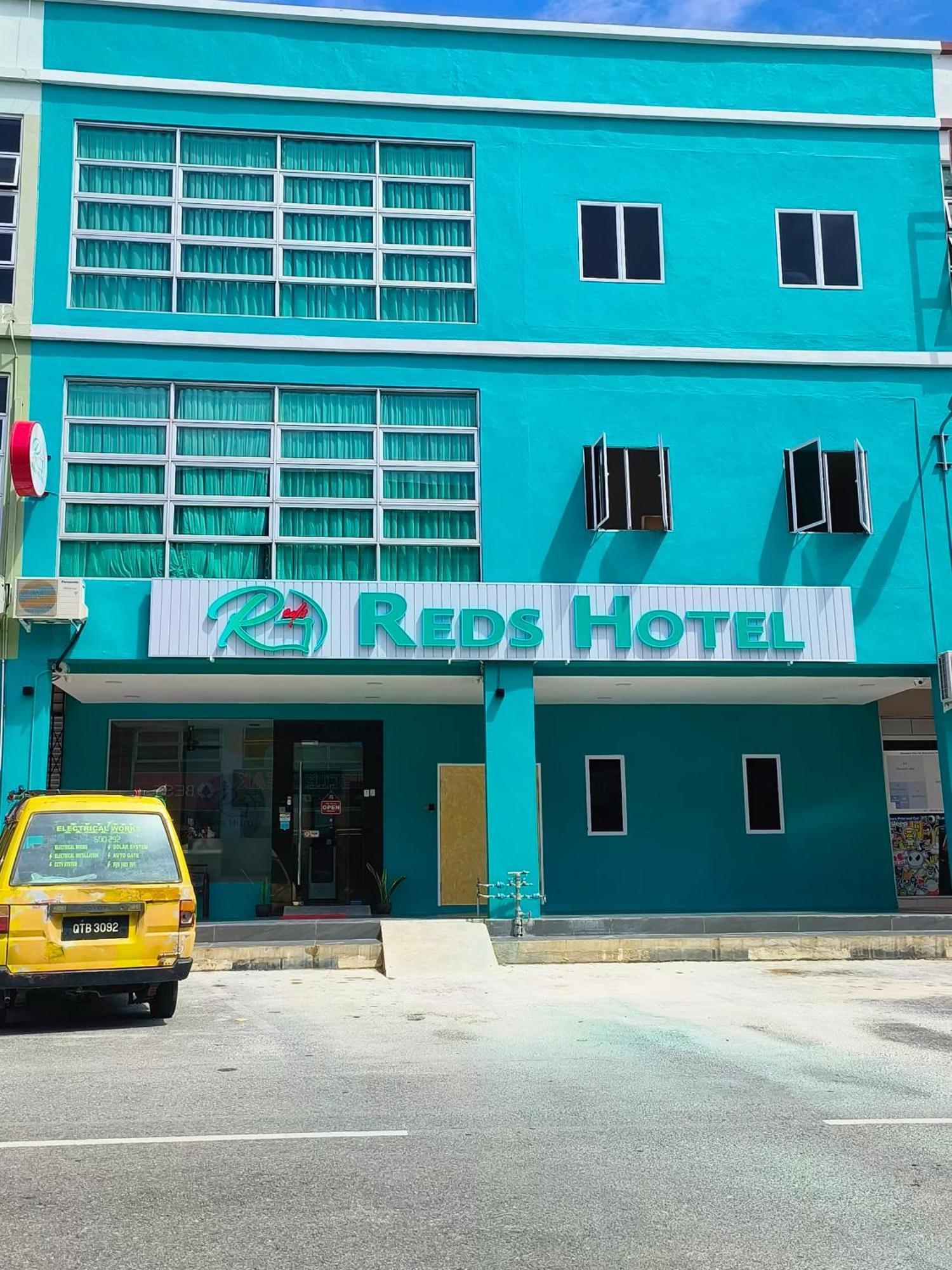 Red'S Hotel Bintulu Exterior foto